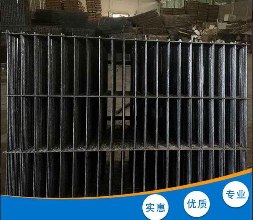 腳手架上使用鋼笆網(wǎng)有什么優(yōu)勢？